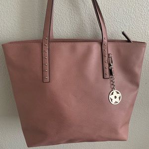 Purse 👛 with FREE SHAWL😌